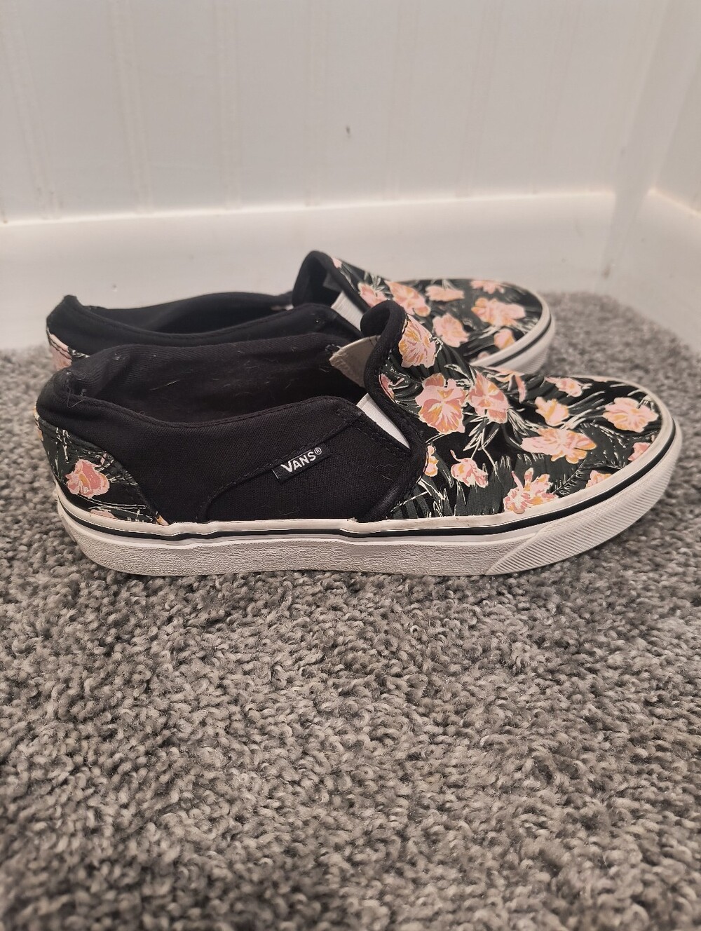 Vans Slip ons - Picture 5 of 6
